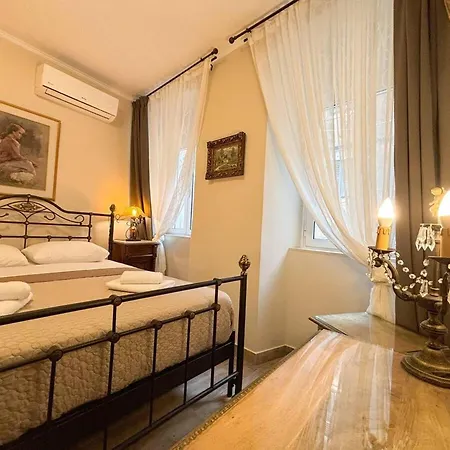 Dion And Eva'S Oldtown Apartment Corfu  Zewnętrze zdjęcie