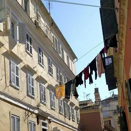 Dion And Eva'S Oldtown Apartment Corfu  Zewnętrze zdjęcie