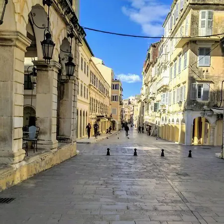 Dion And Eva'S Oldtown Apartment Corfu  Exterior photo
